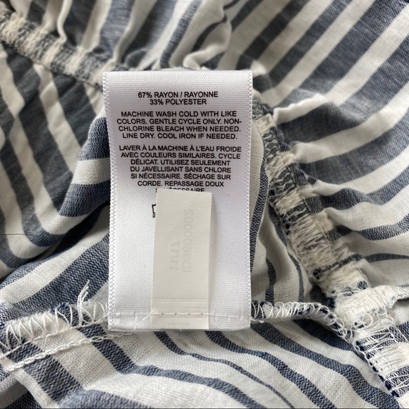 Express Navy Striped Keyhole Back Blouse - Picture 12 of 12
